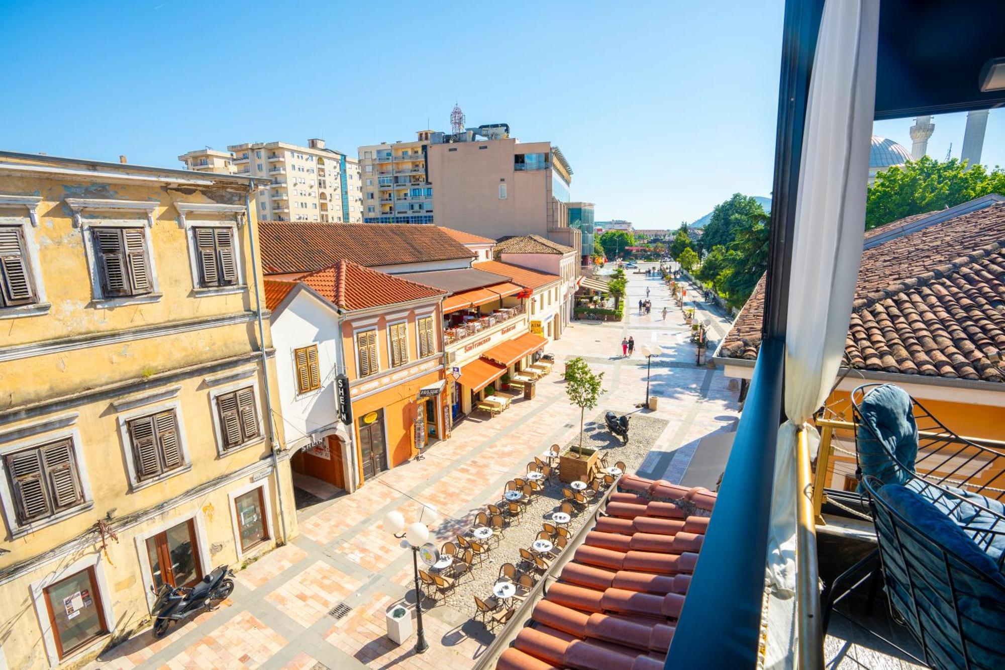 Terrace Hostel & Lounge Bar Shkodër 外观 照片