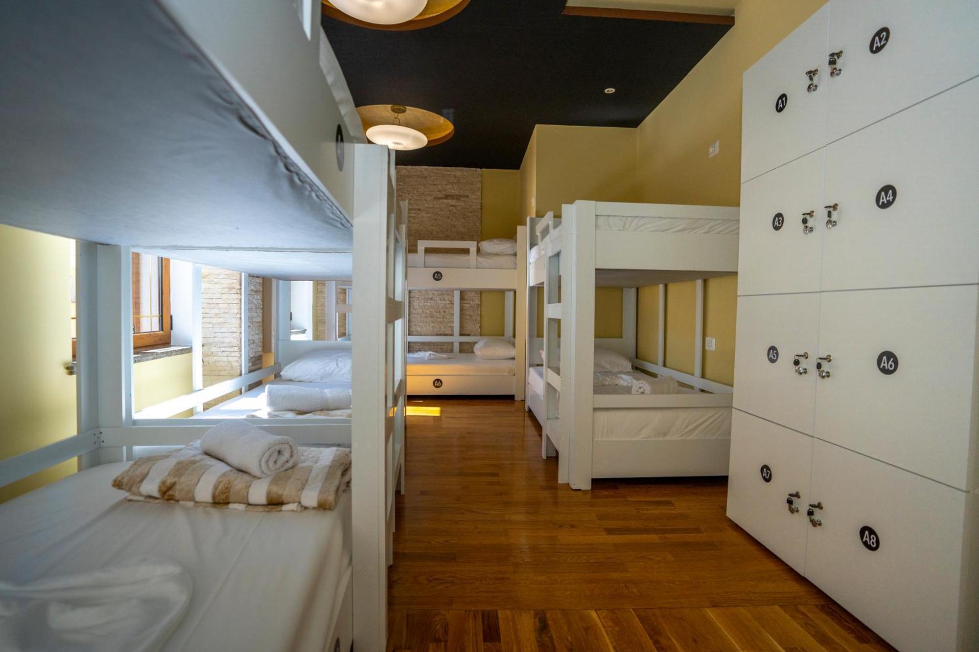Terrace Hostel & Lounge Bar Shkodër 外观 照片