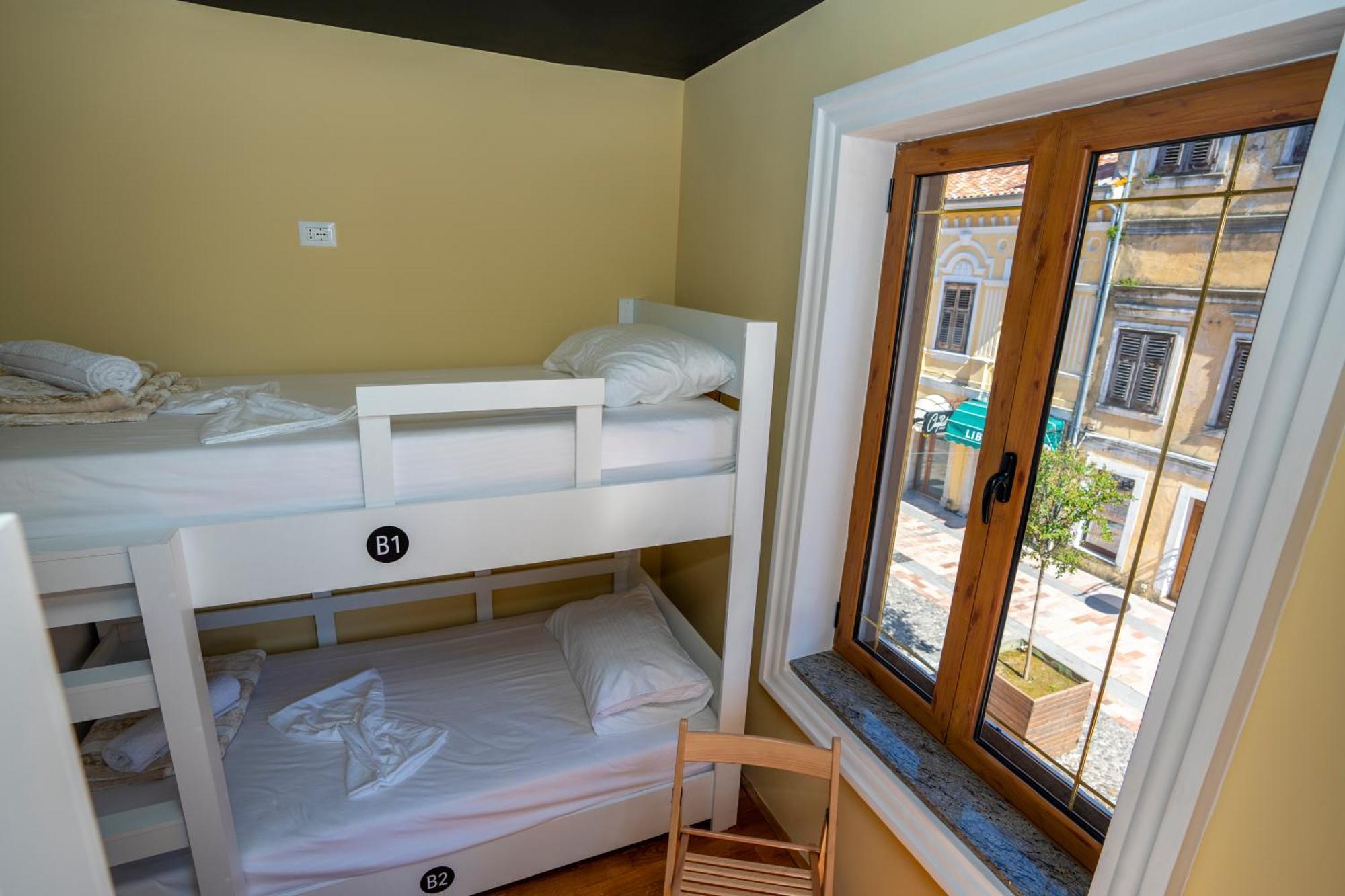 Terrace Hostel & Lounge Bar Shkodër 外观 照片