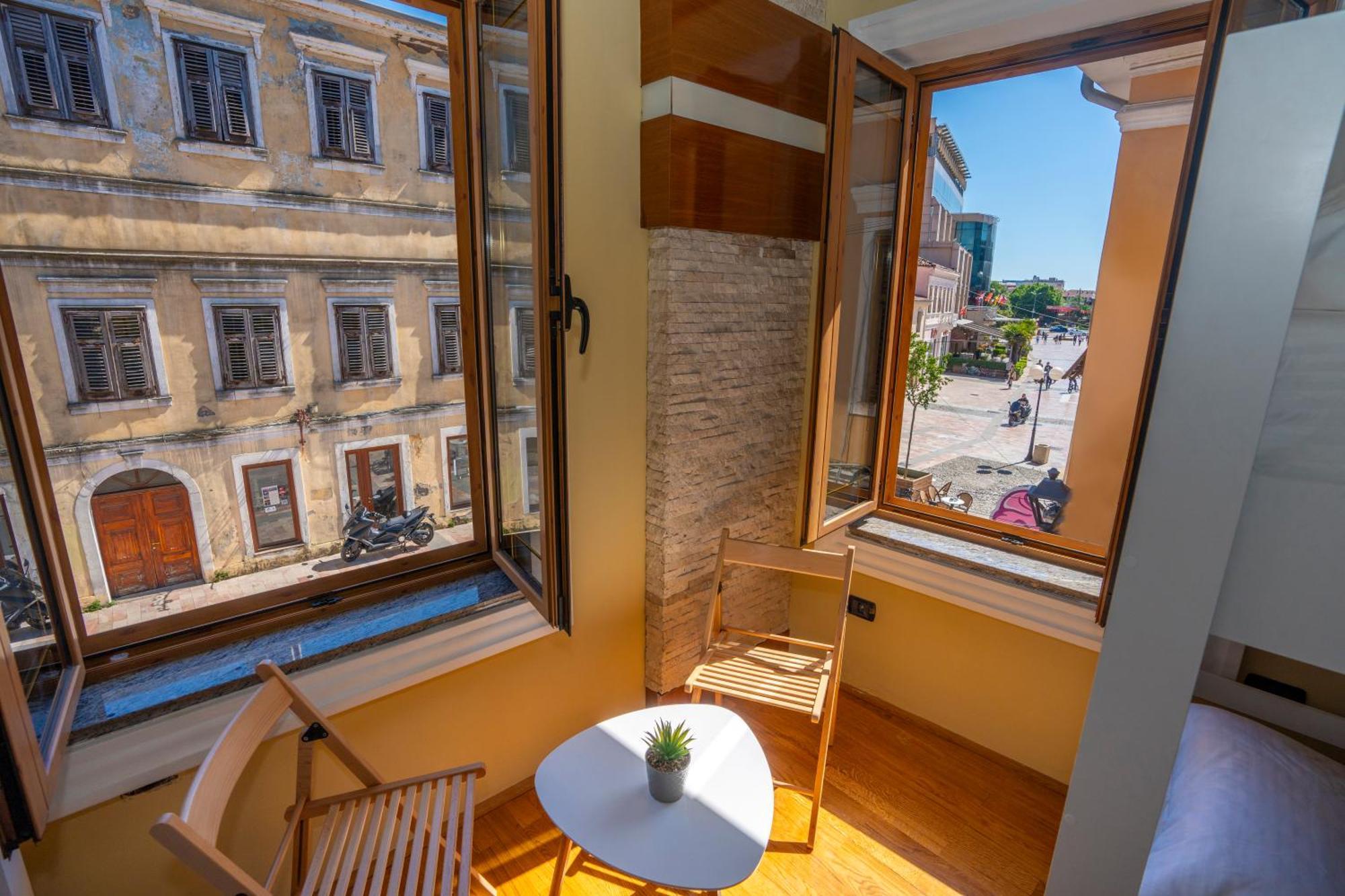 Terrace Hostel & Lounge Bar Shkodër 外观 照片